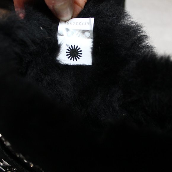 UGG MINI GALAXY BLING CRYSTAL SUEDE BOOTS BLACK - Picture 4 of 8